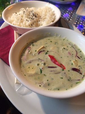 Green Thai curry at Clear Head - Lehka Hlava in Prague