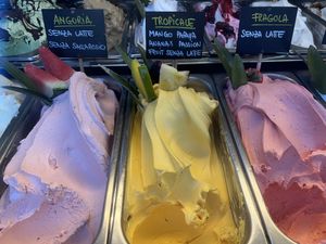 'Senza latte’ means no milk  at Sottozero in Jesolo