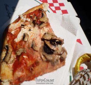 Vegan pizza with mushrooms :D at Little Anthony's in Albany
