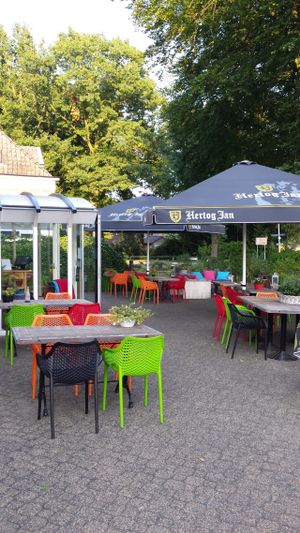 Terrace  at FraPPanT in Vorden