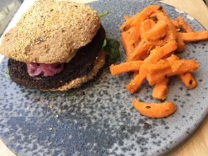 Regular burger  at 42°Raw in Frederiksberg