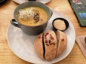 Soup of the day (lentil) with home made bread & hummus at De Herbivoor in Groningen
