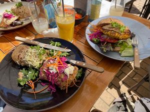 Wraps and Burger at De Herbivoor in Groningen