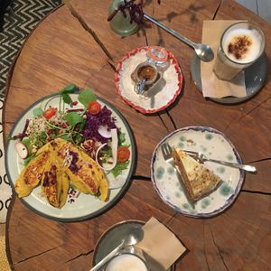 Baked Eggplant, orange Cake & Oat Latte Heaven at De Herbivoor in Groningen