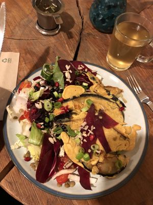 Salade at De Herbivoor in Groningen
