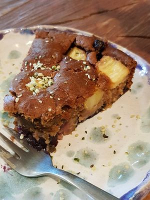 Fresh fruity cake at De Herbivoor in Groningen