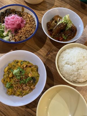 Feast at The Hug and Pint in Glasgow