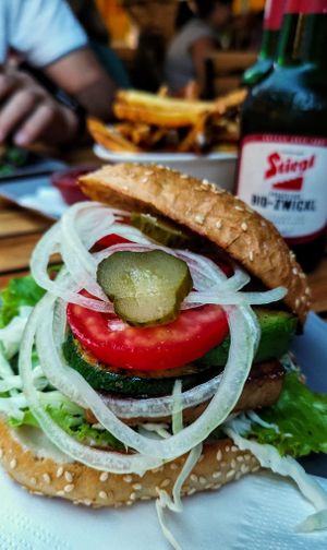 Tofu-Burger at BioBurgerMeister in Salzburg