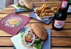 Hanf-Burger auch empfehlenswert 😉 at BioBurgerMeister in Salzburg