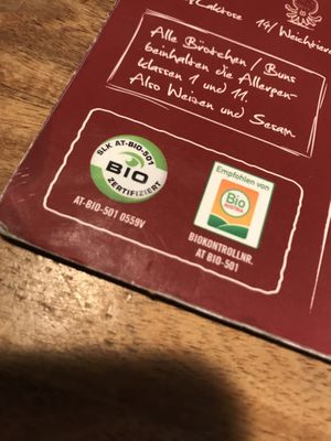 Certified organic labels at BioBurgerMeister in Salzburg