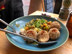 Curry at ROOTS - Amstelveenseweg in Amsterdam