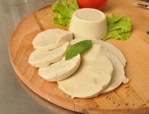 Vegan mozzarella  at Mix of Figs in Sofia