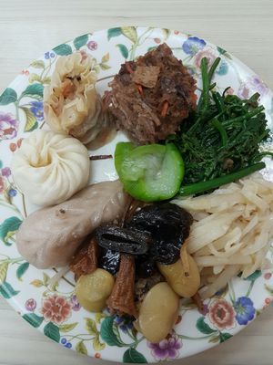 exciting food! at Qīng Qí SùShí in Tainan