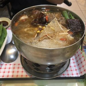 Sesame hotpot at Fu Hsin Vegetarian in Tainan