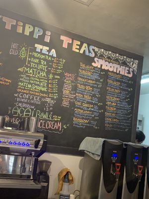 Teas and smoothies  at Tippi Teas in El Paso