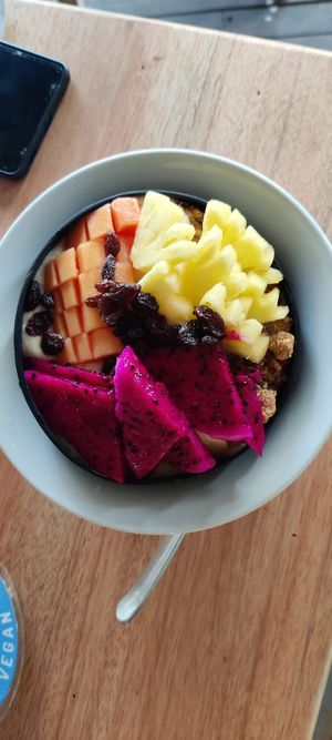 Tutti frutti smoothie bowl at Alkaline Restaurant in Canggu