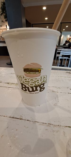 Old School Lemonade (16 oz.) at VeganBurg in San Francisco