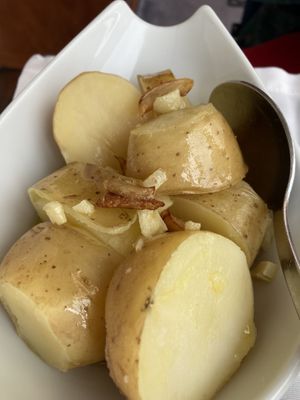 Potaoes with garlic and olive oil  at A Celeste in Nazare