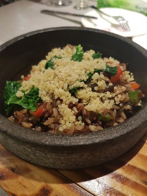 Sizzling Quinoa Brown Rice at Elemen - Thomson Plaza in Central Singapore