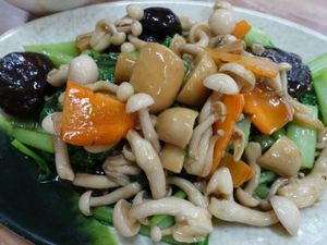 stirred fried assorted mushrooms at New Realm 素林 in Central Singapore