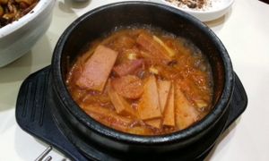 Budaezigae at SaRangBunSik - 사랑분식 in Seoul