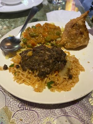 Curries with vegetables biryani and samosa  at Gurkha 구르카 in Seoul
