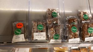  at Marqt - Bilderdijkstraat in Amsterdam