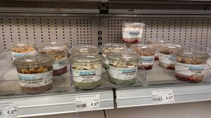  at Marqt - Bilderdijkstraat in Amsterdam