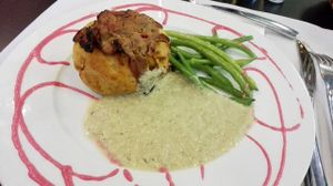 Potatoe with musrooms, vegan cheese, leek sauce and beans. This dish is from the daily set meal not from a la carte at The Mantraa in Barcelona