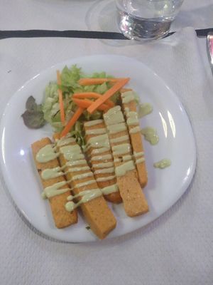 Patates de polenta at The Mantraa in Barcelona