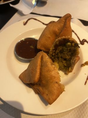 Samosa   at The Mantraa in Barcelona