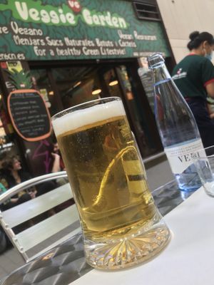 Cerveza   at The Mantraa in Barcelona