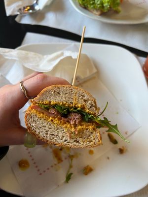 Sausage sandwich at The Mantraa in Barcelona