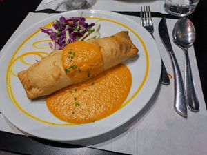 Rollado de espinacas at The Mantraa in Barcelona