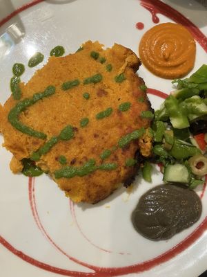 Pastel de calabaza con pestos  at The Mantraa in Barcelona