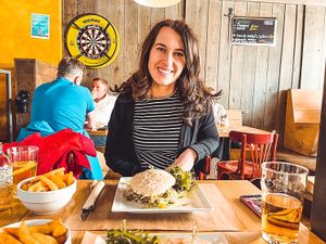 Very nice staff, good food (mushroom hamburgers recommended) and big portions.  at Independent Cafe in Luxembourg City