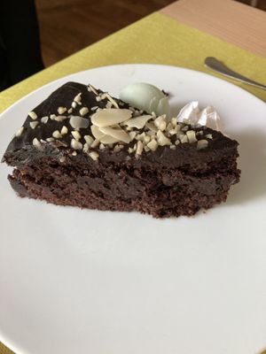 chocolate brownie  at Crock and cock in Bilbao