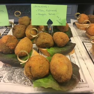 Croquetas veganas at Crock and cock in Bilbao