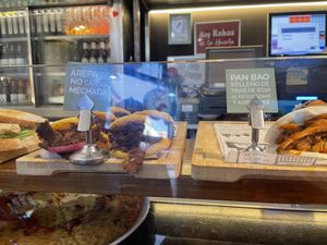 Pintxos veganos  at Crock and cock in Bilbao