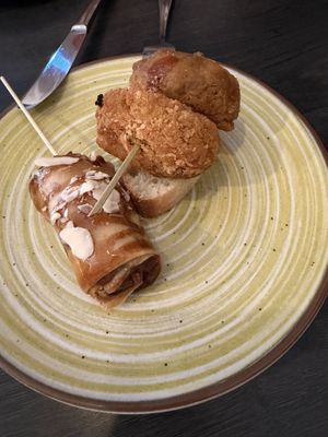 Croquetas y rollito de no-pato  at Crock and cock in Bilbao