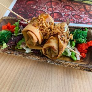 Rollitos chinos de "no pato" veganos at Crock and cock in Bilbao