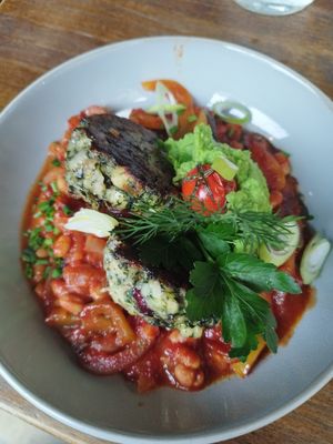 Winter letscho with spinage dumplings and peas creme at 7Stern in Vienna