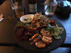 Raw burger at Rawtastic in Berlin