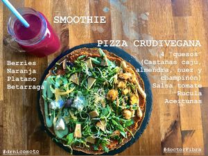 4 cheese pizza at Rawtastic in Berlin