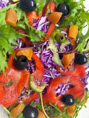 Ensalada de col  at Casa Alongos in Melide