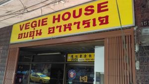 Outside  at Vegie House in Bangkok