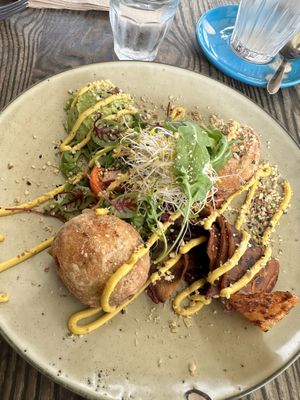 Hash browns   at Blendlove in Southport