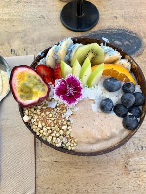 Peanut butter and chocolate smoothie bowl at Blendlove in Southport