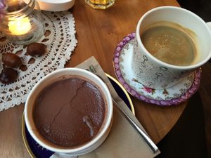 vegan chocolate ice cream & fine fair trade coffee at Cafe Herzstück in Goerlitz