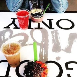 Kombucha + Acai bowls + Cold Brew Coffee at The Bowl - Pine Ridge Rd in Naples